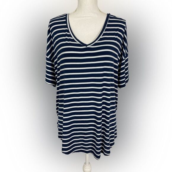 Time and Tru Tops - Time and Tru Women's V-Neck T-Shirt L Blue Striped Soft Casual Comfy Top Tee